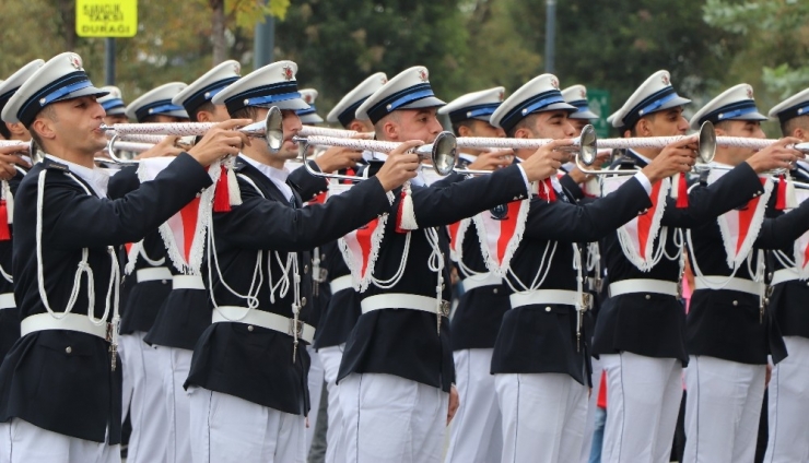 Polis Adaylarından Konser