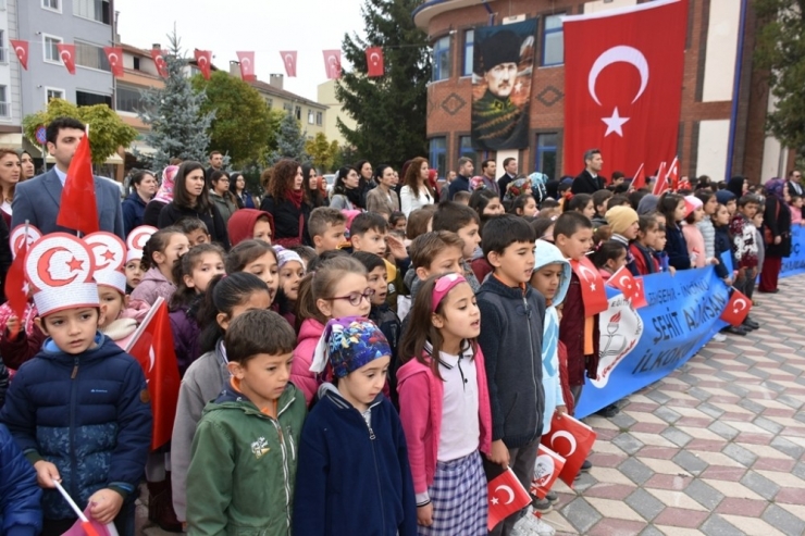 İnönü’de 29 Ekim Cumhuriyet Bayramı Coşkusu