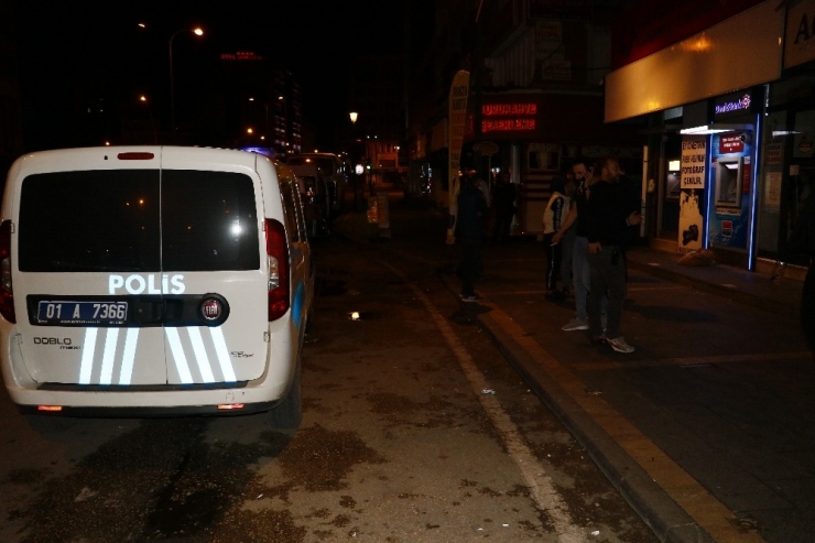 Tartıştığı Üvey Babasını Sokak Ortasında Pompalı Tüfekle Vurdu