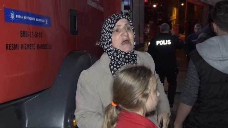 Yangında Kiracı Yaralandı, Ev Sahibesi Ağladı