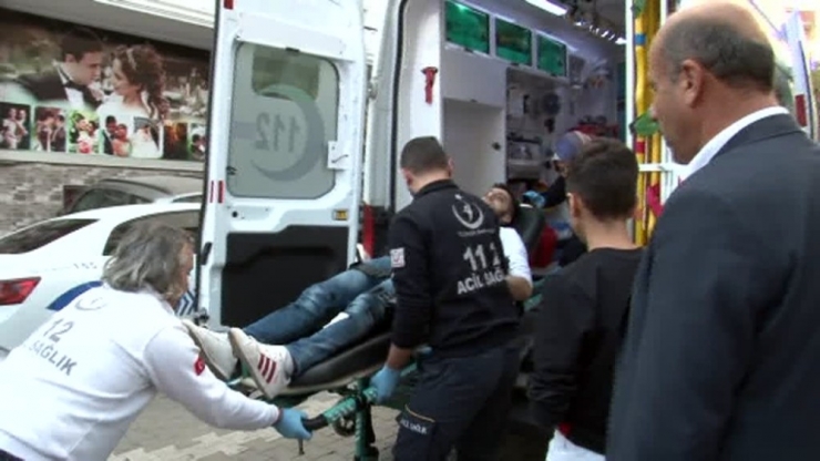 Esenyurt’ta İnternet Kafeye Silahlı Saldırı: 5 Yaralı