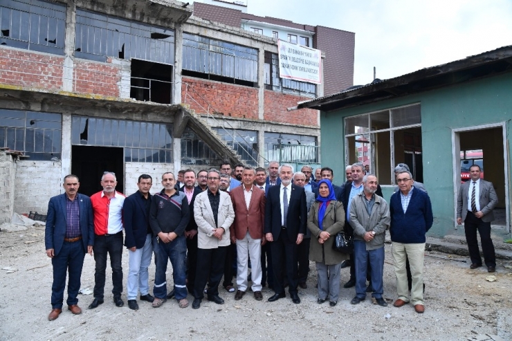 Isparta Tabakhane Cami Avlusunda Yıkım