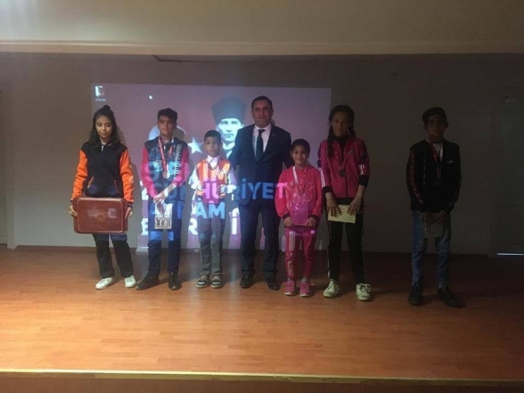 Elbeyli İlçesinde 29 Ekim Cumhuriyet Bayramı Etkinlikleri