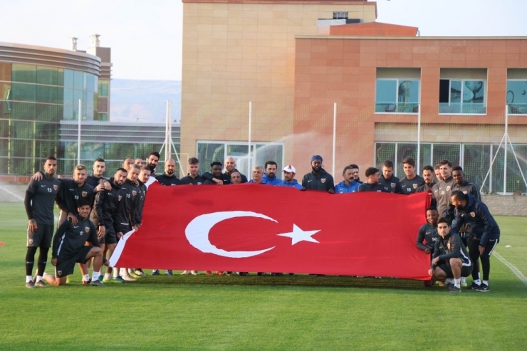 Bülent Bölükbaşı: “Elimizden Gelenin En İyisini Yapıp Takımı Bu Durumdan Çıkartacağız”