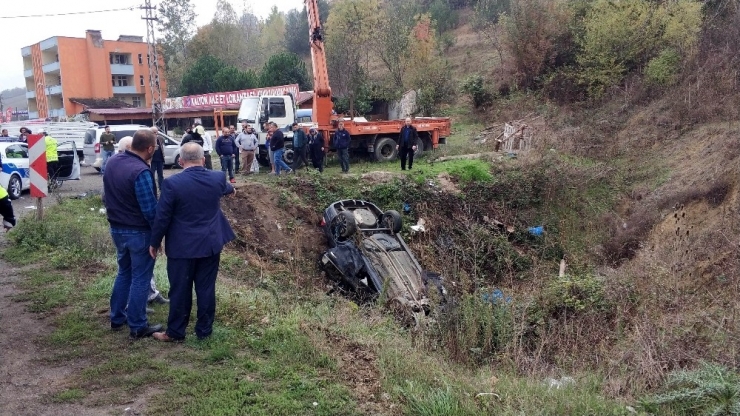 Cep Telefonuyla Konuşmaktan Ceza Yedikten Sonra Kaza Yaptı: 2 Ölü, 2 Yaralı