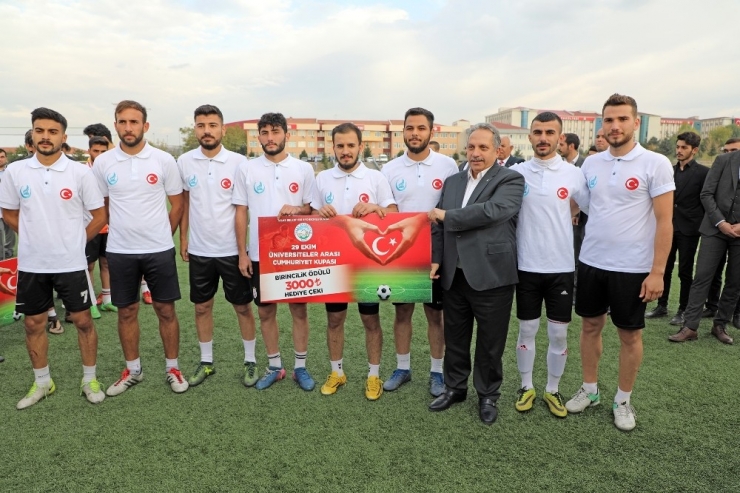 Üniversiteler Arası Cumhuriyet Kupası Sona Erdi