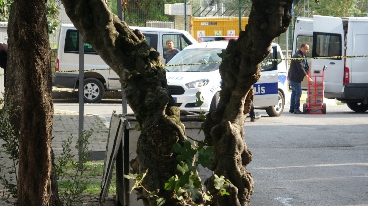 Tuzla’da Çevreye Yayılan Kötü Kokunun Sağlığa Zararlı Olmadığı Anlaşıldı
