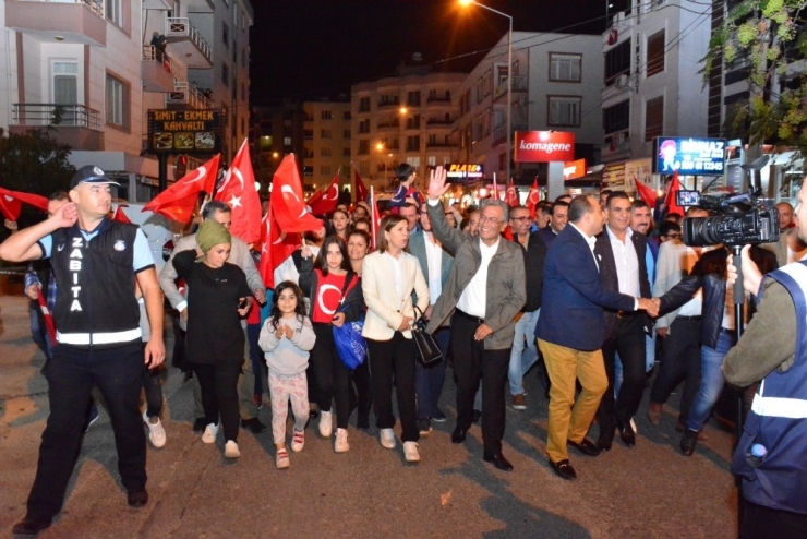 Torbalı’da 29 Ekim Zakkum İle Kutladı