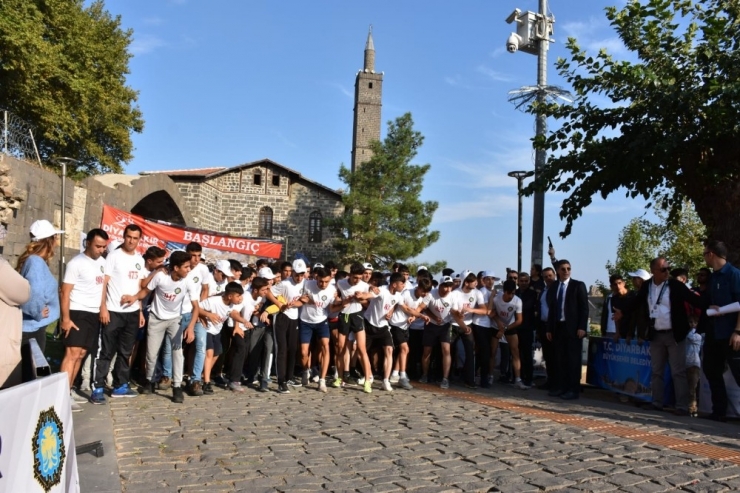 Bağlar Belediyespor’un Cumhuriyet Bayramı Başarısı