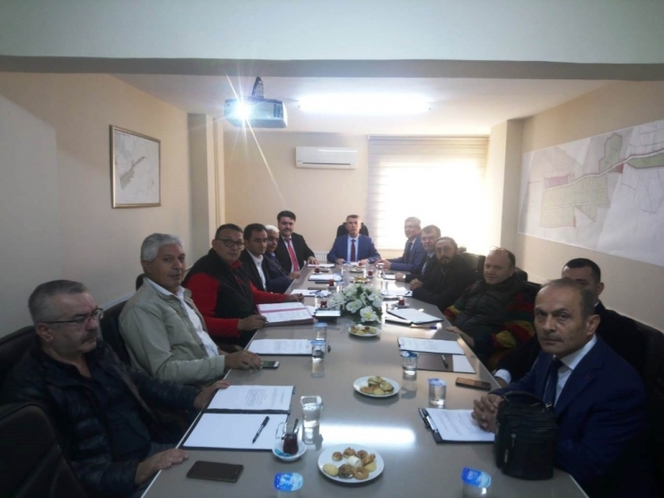 Edremit Tarıma Dayalı İhtisas Sera (Süs Bitkileri) Osb Müteşebbis Heyet Toplantısı Yapıldı