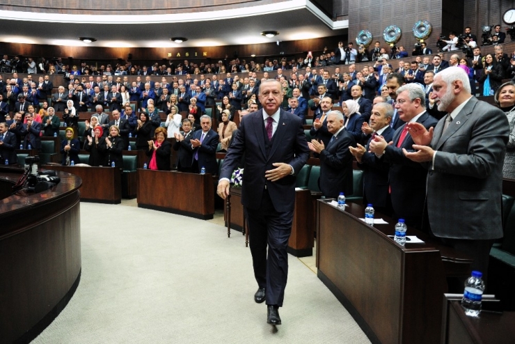 Cumhurbaşkanı Erdoğan: “Densizlik Düzeyine Varan Söz Ve Davranışlara Arkadaşlarım Gereken Cevabı Veriyorlar”