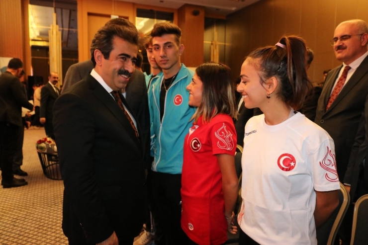 Diyarbakır’da Uluslararası Sur Yarı Maratonu Heyecanı