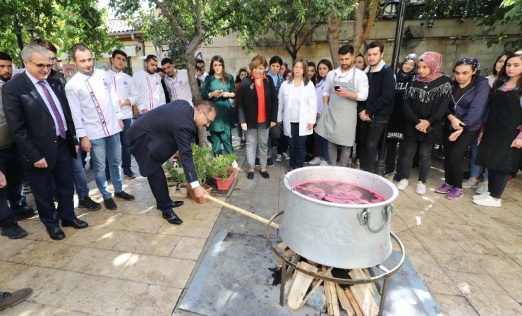 Gaün Geleneksel Nar Festivali Gerçekleştirildi