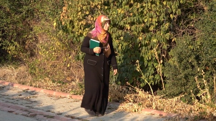 53 Yıldır Bağımlılıkla Mücadele Ediyor