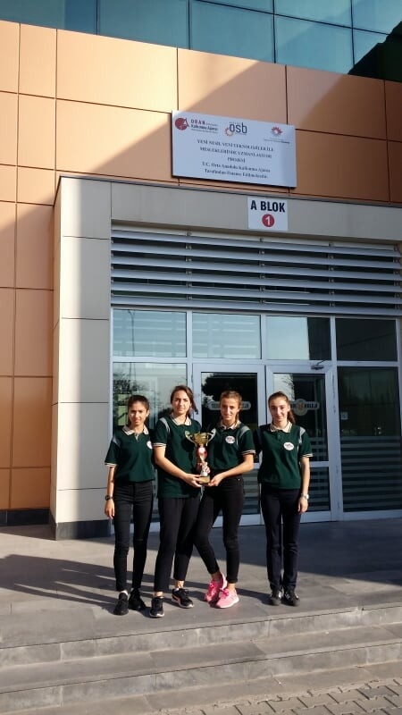 Osb Teknik Koleji Öğrencilerinden Atletizm Başarısı