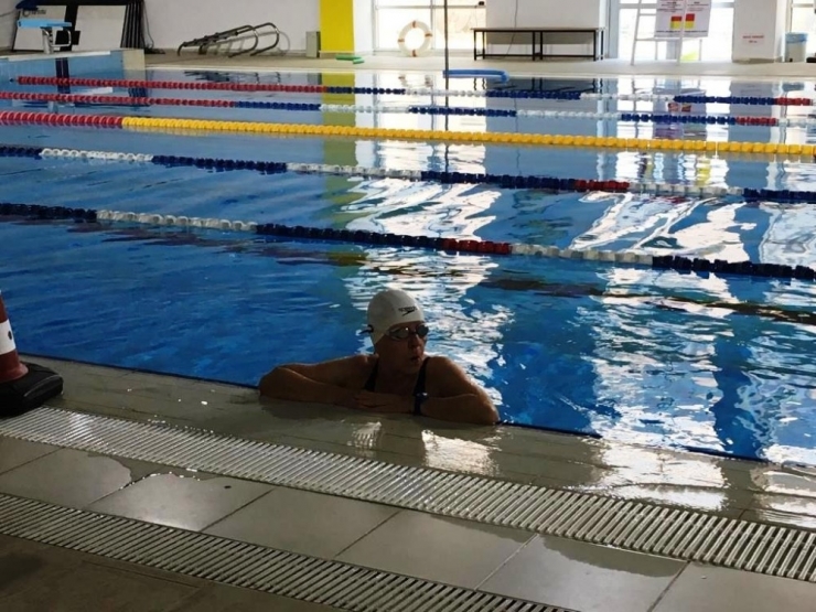 Şampiyon Sporcu İzmir’deki Evinde Ölü Bulundu