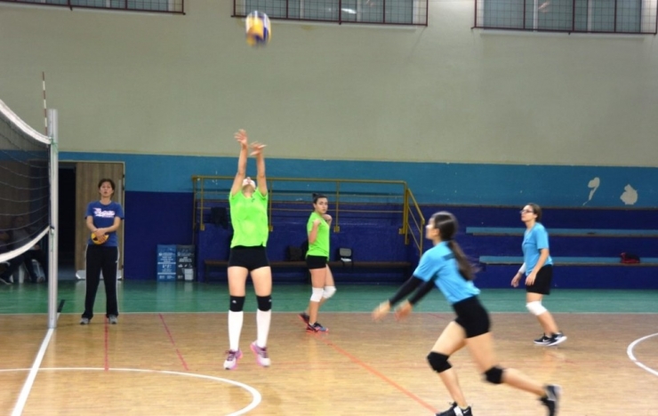 Yunusemreli Filenin Sultanları Lige ’Merhaba’ Diyecek