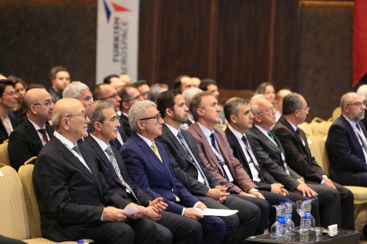 Dünya Helikopter Sektörü Türkiye’de İlk Kez Bir Araya Geldi