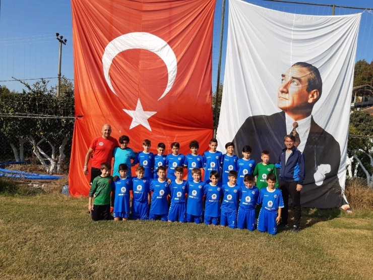 Anadolu Üniversitesi U-12 Lig Şampiyonu