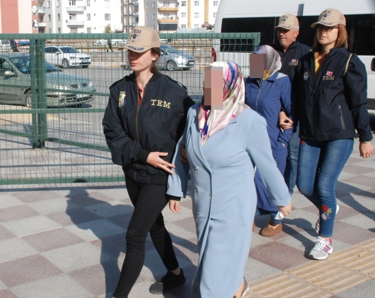 Fetö Şüphelisi Gizli Bölmede Yakalandı