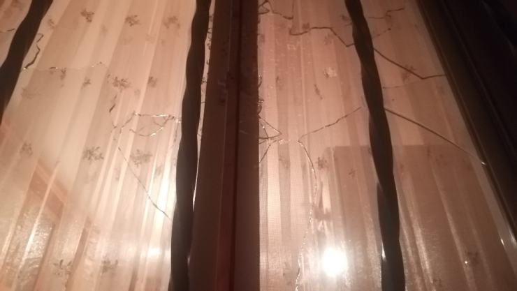 İçerisinde Çocukların Da Bulunduğu Eve Silahlı Saldırı