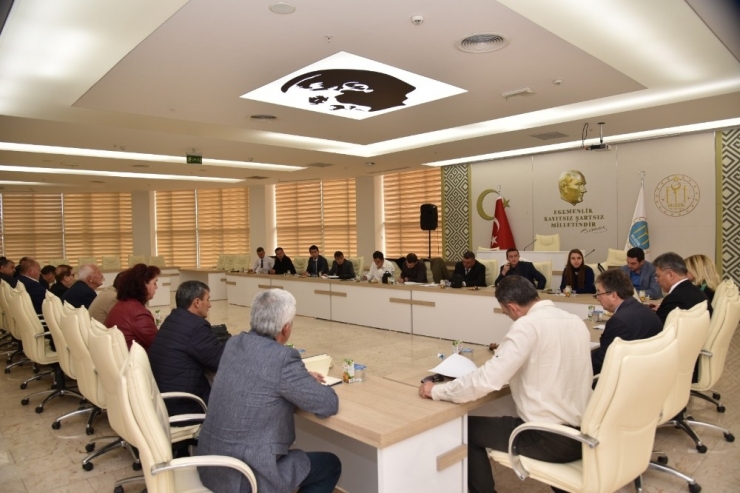 Muhtarların Talepleri Çözüme Kavuşturuluyor