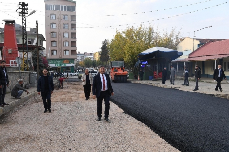 Muş Belediyesi Tarafından Son İki Ayda 40 Bin 800 Ton Asfalt Serildi