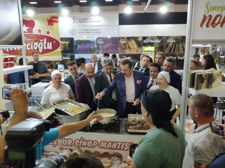 Salim Akbaş: "Yörex’te Şehrimizin Tanıtımı İçin Büyük Adımlar Attık"