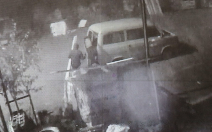 Hırsızlık Anı Kamerada