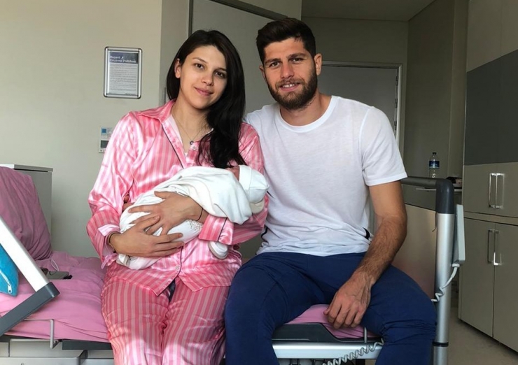 Sivassporlu Futbolcu Cem Özdemir, Baba Oldu