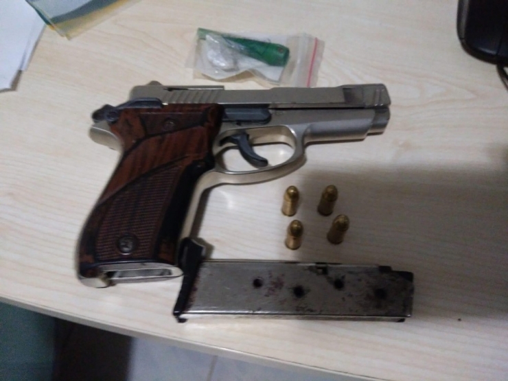 Polis Uygulamasında 10 Silah Yakalandı