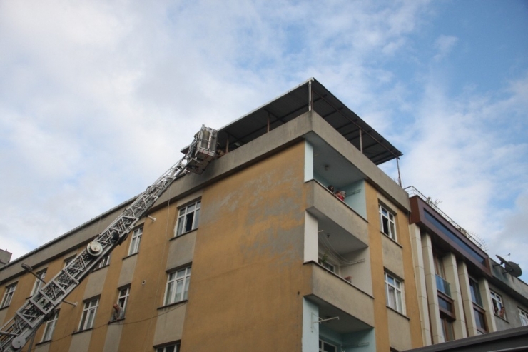 Bayrampaşa’da Korkutan Yangın