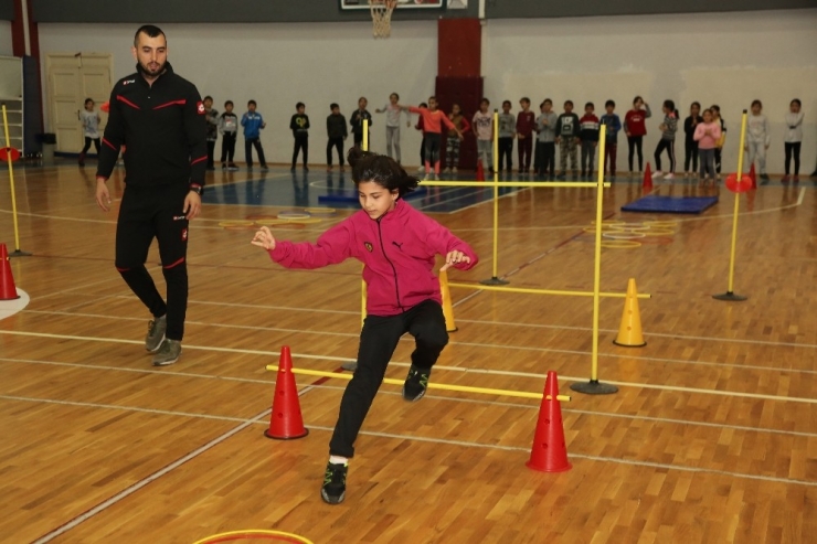 “Haydi Canik Spora” Projesi Hayata Geçti