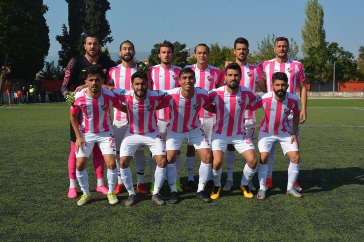 Isparta 32 Spor Teknik Patronu Şengün: "12. Adama İhtiyacımız Var"