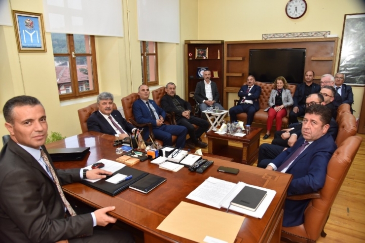 İyi Parti Genel Başkan Yardımcısı Ergun’dan, Başkan Şahin’e Ziyaret