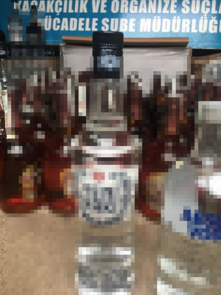 Kocaeli’de 170 Şişe Kaçak İçki Ele Geçirildi