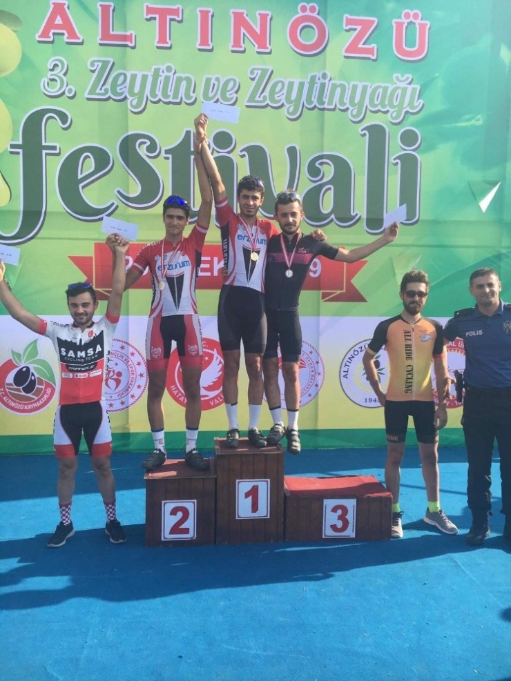 Malatyalı Bisikletçilerden Büyük Başarı