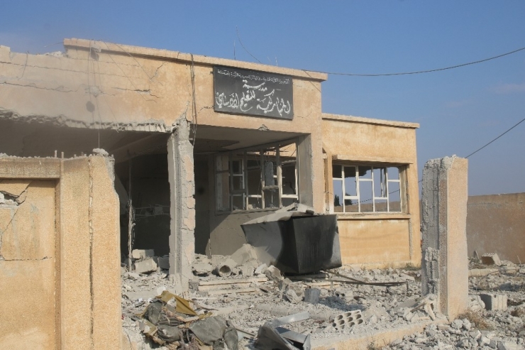 Rasulayn’dan Çekilen Pkk/ypg Bölgedeki Okulu Kullanılamaz Hale Getirdi