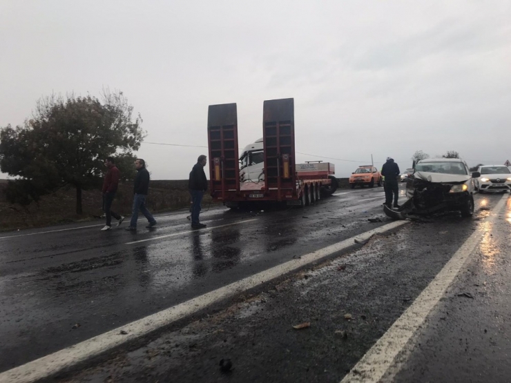 Tekirdağ’da Trafik Kazası: 2 Yaralı