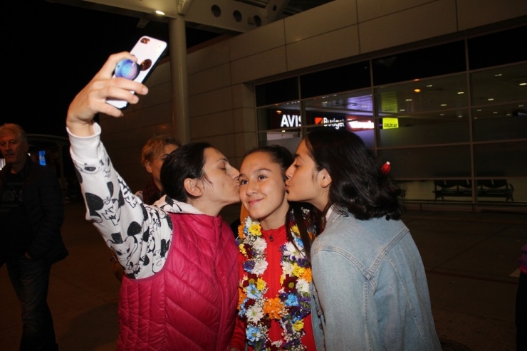 5 Yaşında Karateye Başladı, 15 Yaşında Dünya Şampiyonu Oldu