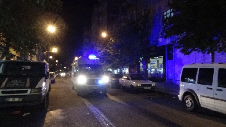 Diyarbakır’da İki Aile Arasında Silahlı Çatışma: 2 Yaralı