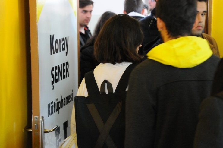 Koray Şener, Ölüm Yıl Dönümünde Adının Yaşatılacağı Kütüphanede Anıldı