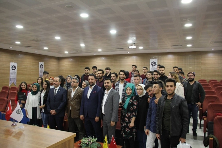 Usta-çırak Sohbetleri Programı Düzenledi