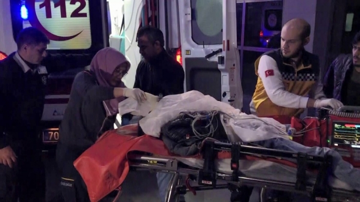 Babası Tarafından Bıçaklanan Genç Kurtarılamadı