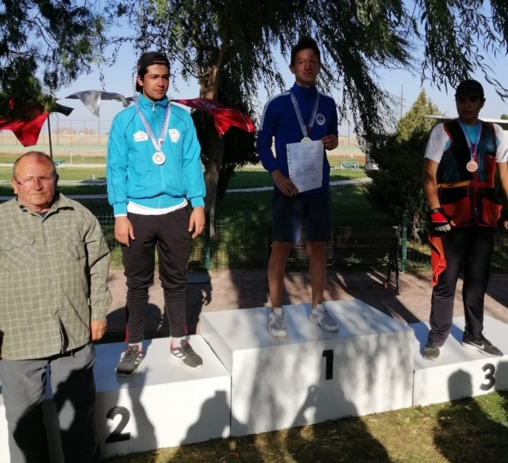 Kağıtsporlu Atıcılar Bursa Ve Konya’dan Madalya İle Döndü