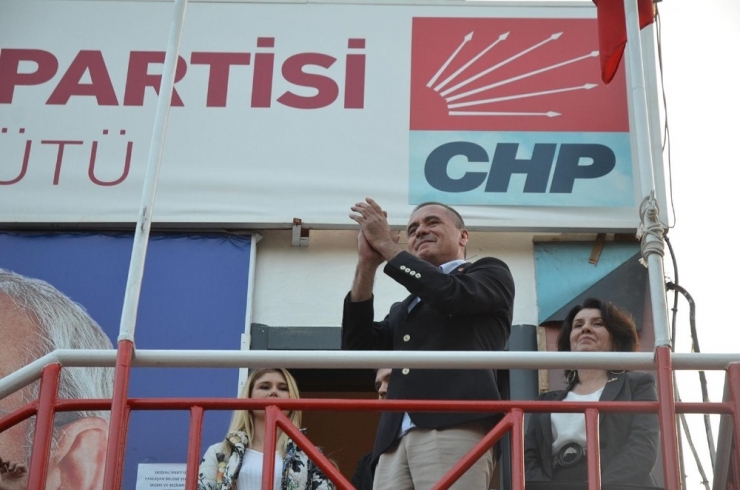 Kuşadası Chp’de Mehmet Gürbilek, Adaylığını Açıkladı