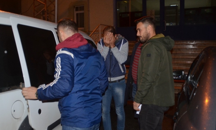 Poşetli Telefon Hırsızı Yakalandı