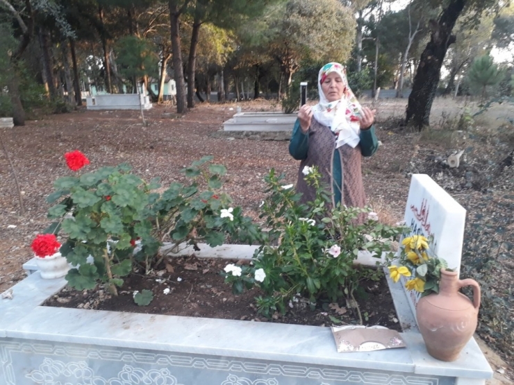 Antalya’da Mezarlıktaki Kabrin Kazılıp Etrafına Kenevir Ekildiği İddiası