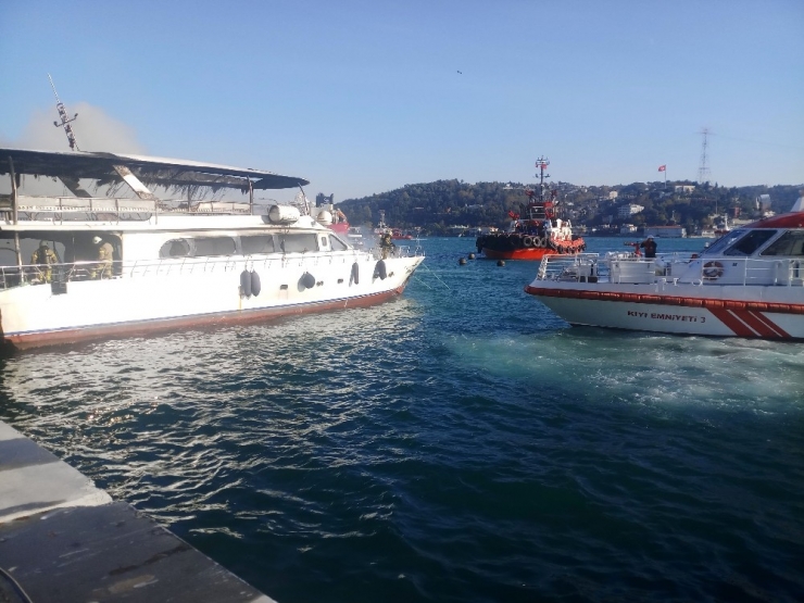 Bebek’te Yat Yangını