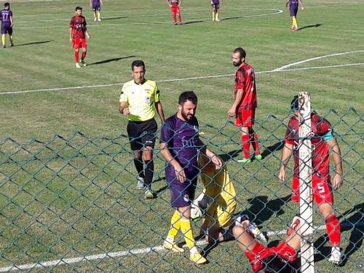 Isparta’daki Yerel Derbiyi Emrespor Kazandı: 0 - 1